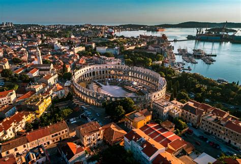 Pula.