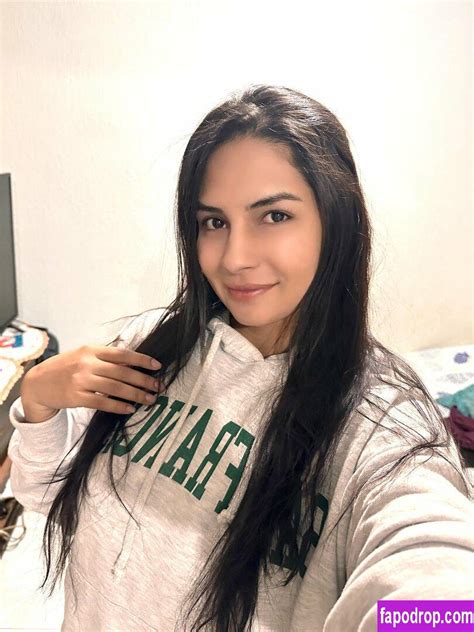annieguzman.